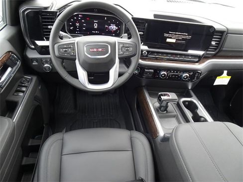 New 2026 GMC Sierra 1500 Elevation w/ Elevation Premium Package image 17