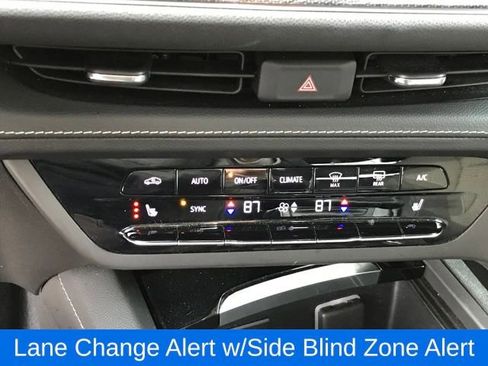 Used 2022 Buick Envision Preferred image 12