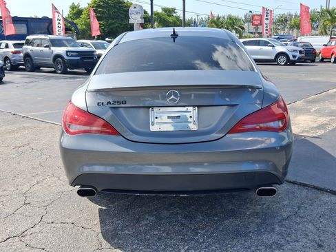 Used 2014 Mercedes-Benz CLA 250 image 7