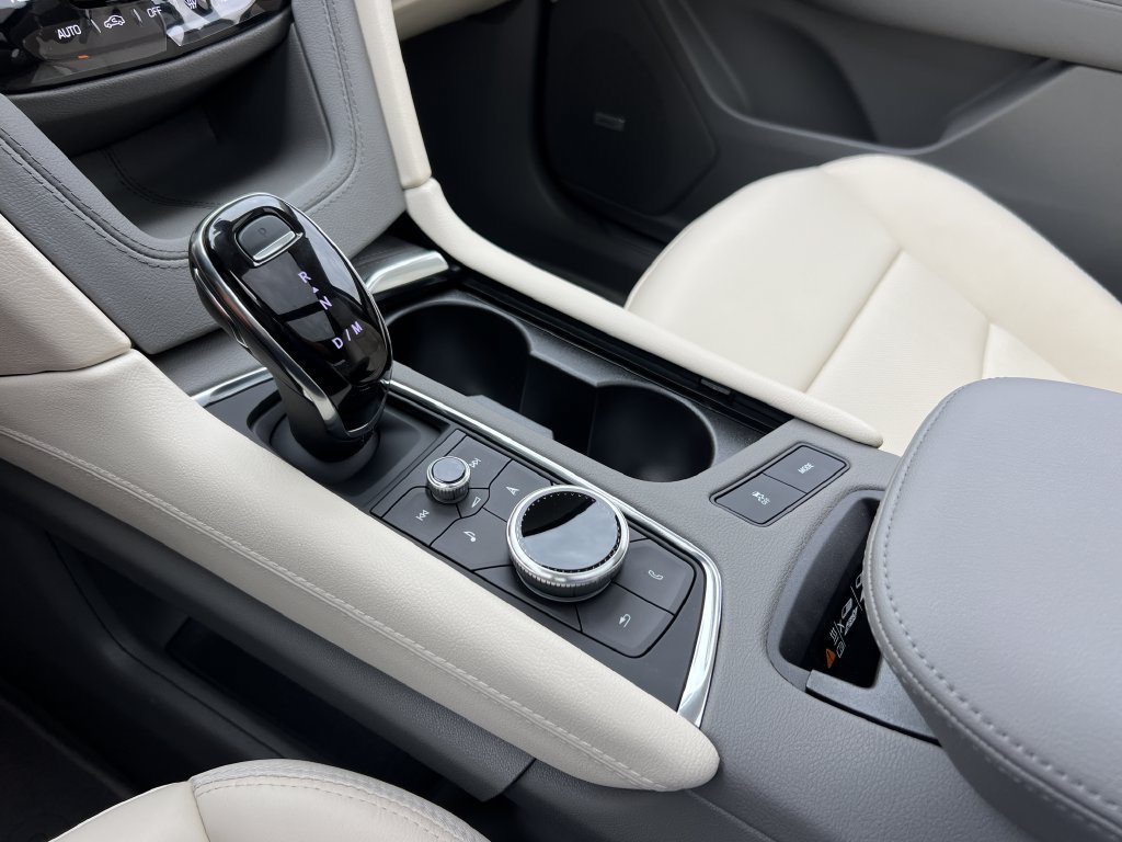 New 2026 Cadillac XT5 Premium Luxury w/ Driver Assist Package FWD image 50