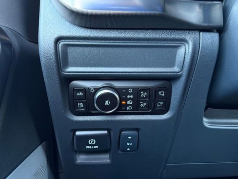 New 2025 Ford F150 Platinum w/ Equipment Group 702A High image 16