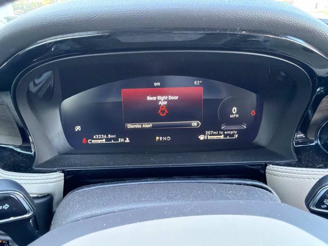 Used 2022 Lincoln Corsair Reserve FWD image 28