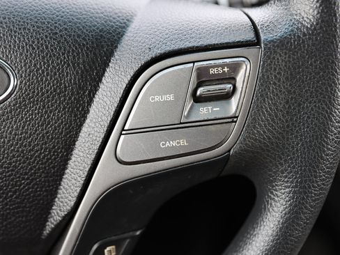 Used 2018 Hyundai Santa Fe Sport w/ 2.4L Value Package 02 image 40