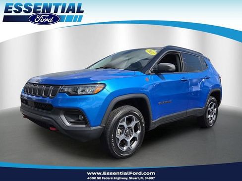 Used 2022 Jeep Compass Trailhawk w/ Sun and Sound Group AWD/4WD image 1
