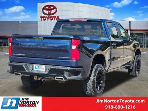 Used 2020 Chevrolet Silverado 1500 Custom Trail Boss w/ Custom Convenience Package AWD/4WD image 6