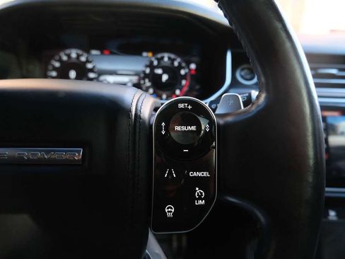 Used 2019 Land Rover Range Rover Autobiography image 49