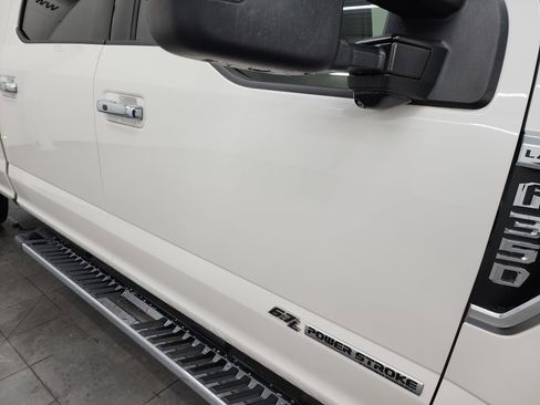 Used 2019 Ford F350 Lariat w/ Lariat Ultimate Package image 26