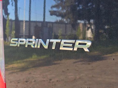 Used 2025 Mercedes-Benz Sprinter 2500 image 16