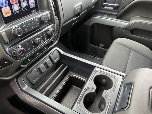 Used 2017 Chevrolet Silverado 1500 LT w/ All Star Edition AWD/4WD image 36