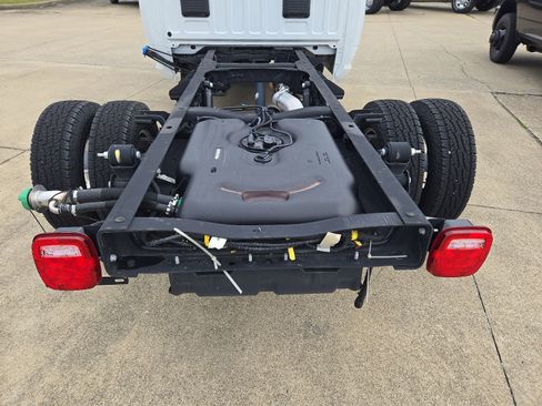 New 2024 RAM 3500 Tradesman image 4