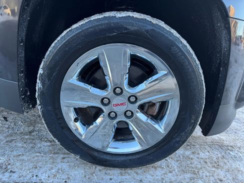 Used 2015 GMC Terrain SLE image 25