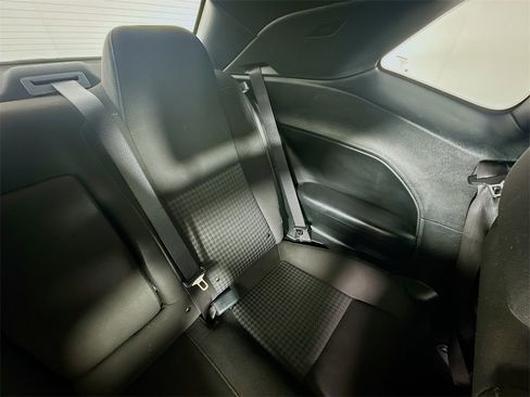 Used 2022 Dodge Challenger GT image 14