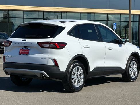 Used 2025 Ford Escape Active w/ Tech Pack #1 image 4
