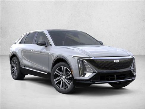 New 2026 Cadillac Lyriq Luxury image 7