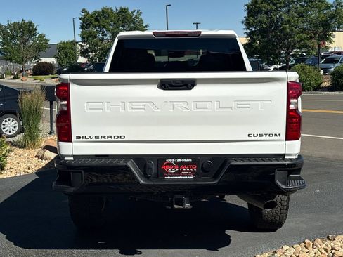 Used 2022 Chevrolet Silverado 2500 Custom w/ Custom Value Package AWD/4WD image 45