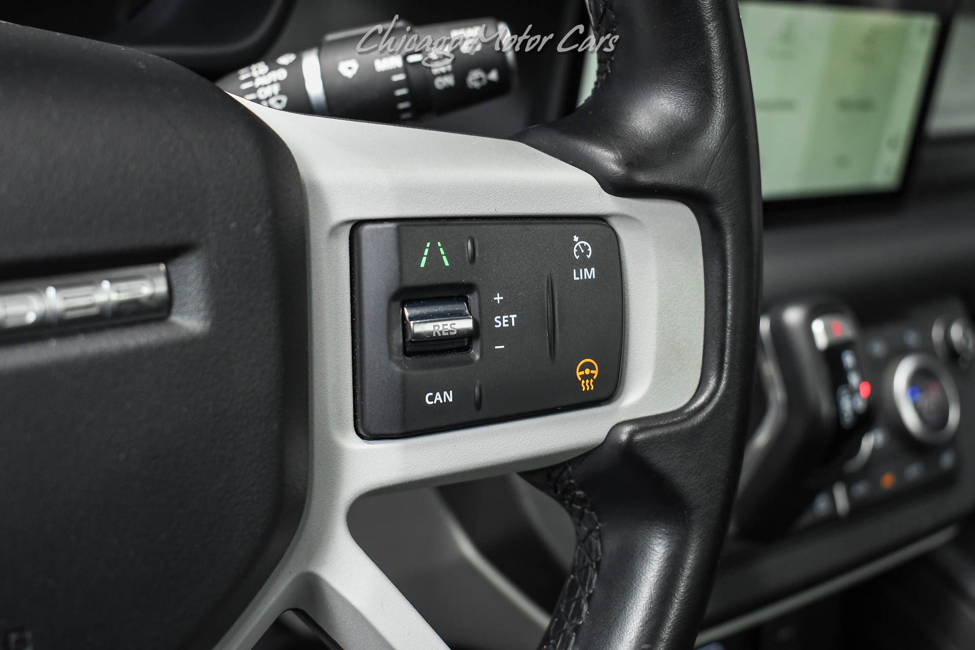 Used 2023 Land Rover Defender 110 SE AWD/4WD image 10