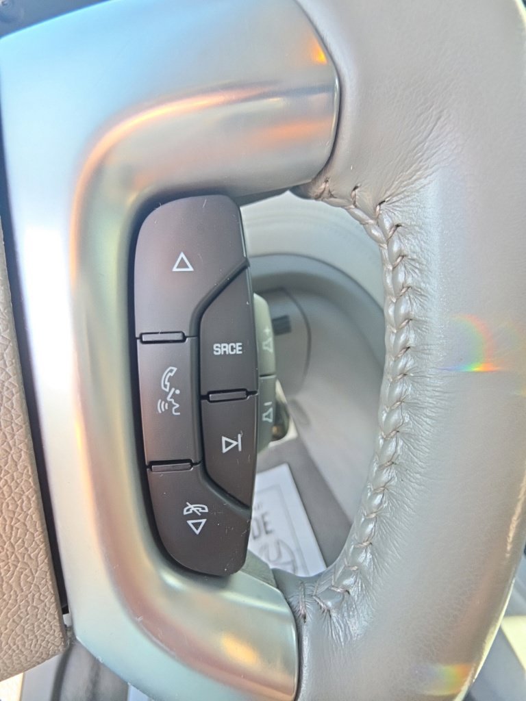 Used 2015 Chevrolet Traverse LT w/ Style and Technology Package AWD/4WD image 17