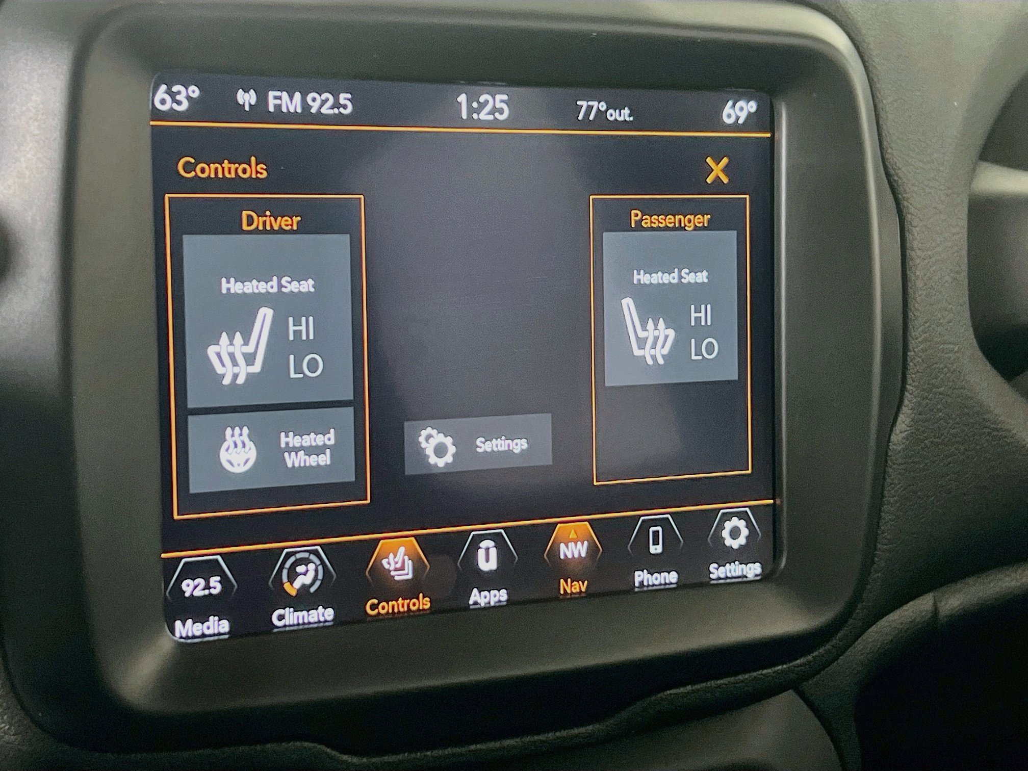 Used 2023 Jeep Renegade Altitude w/ Convenience Group I AWD/4WD image 20