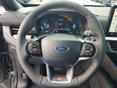 New 2026 Ford Explorer ST w/ Sun And Sound Package image 16