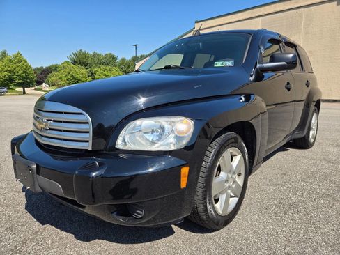 Used 2010 Chevrolet HHR LT FWD image 1