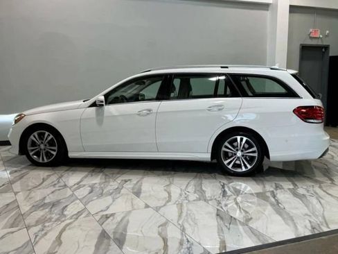 Used 2014 Mercedes-Benz E 350 4MATIC Wagon w/ Premium 1 Package image 9