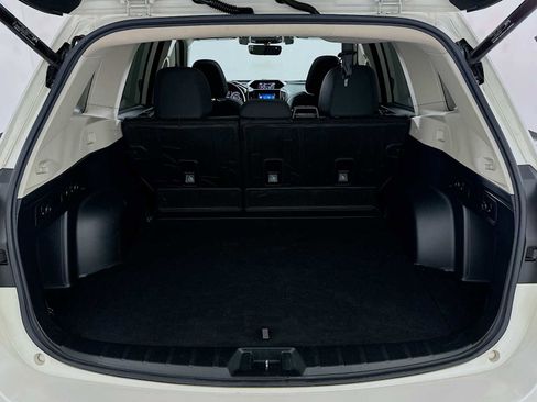 Used 2019 Subaru Forester Premium image 24