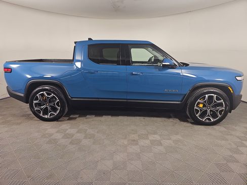Used 2023 Rivian R1T Adventure image 6