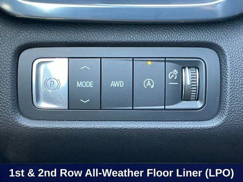 Used 2024 GMC Acadia AT4 w/ Super Cruise Package AWD/4WD image 37