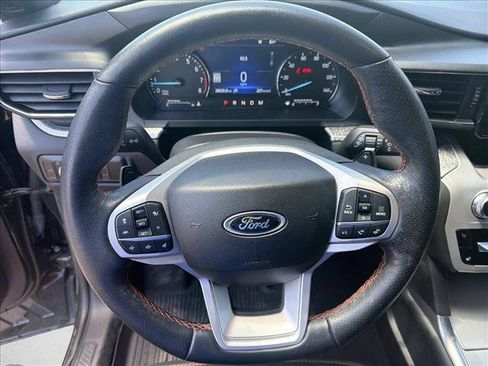 Used 2023 Ford Explorer Timberline w/ Timberline Technology Package AWD/4WD image 13