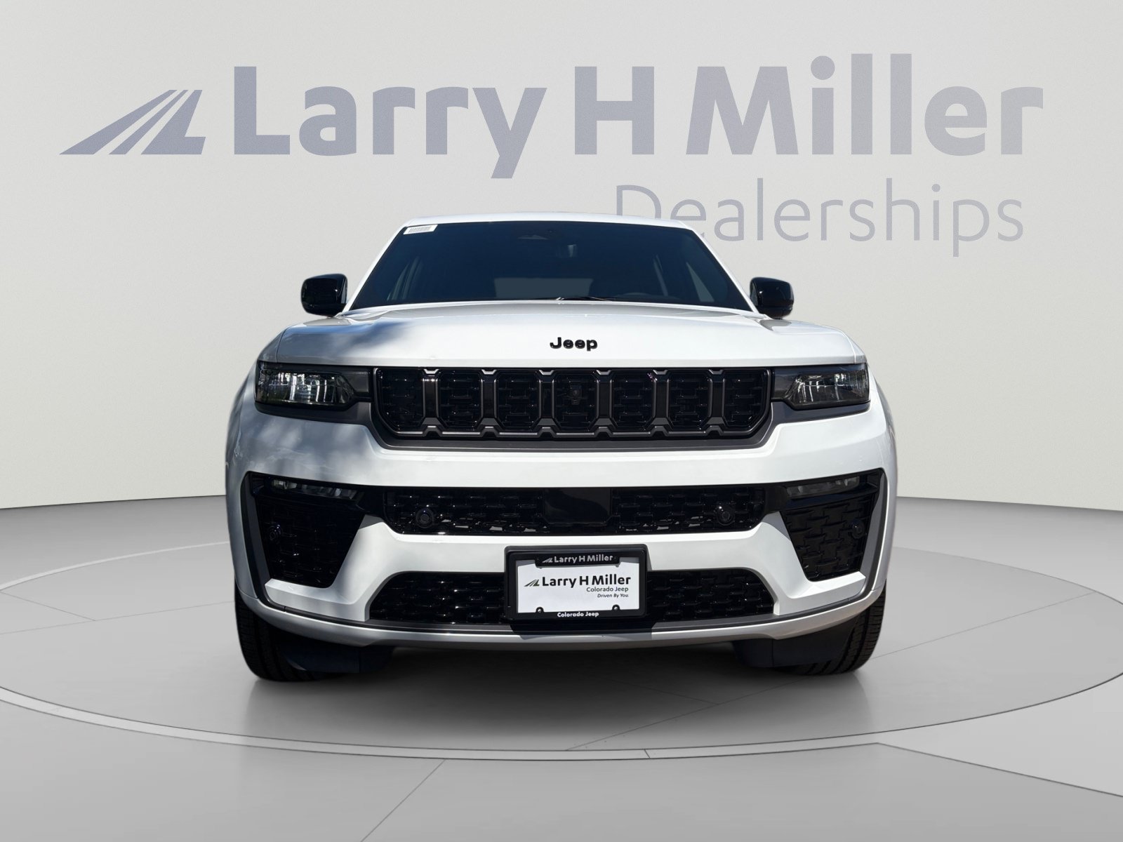 New 2026 Jeep Grand Cherokee Limited AWD/4WD image 8