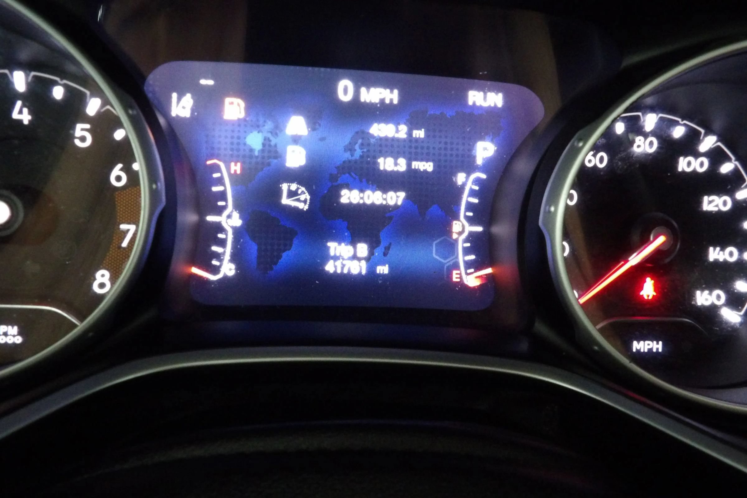 Used 2018 Jeep Compass Limited w/ Navigation Group FWD image 19