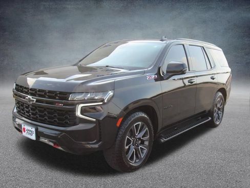Used 2022 Chevrolet Tahoe Z71 w/ Z71 Off-Road Package AWD/4WD image 2