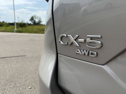 Used 2025 MAZDA CX-5 AWD 2.5 S w/ Preferred Package image 12