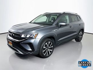 Used 2023 Volkswagen Taos SE video 3