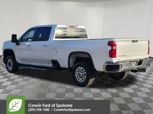 Used 2025 Chevrolet Silverado 2500 LT image 12