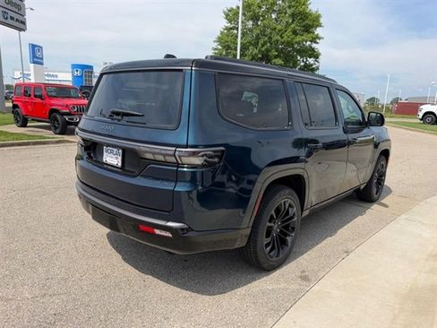 New 2026 Jeep Grand Wagoneer Summit AWD/4WD image 4