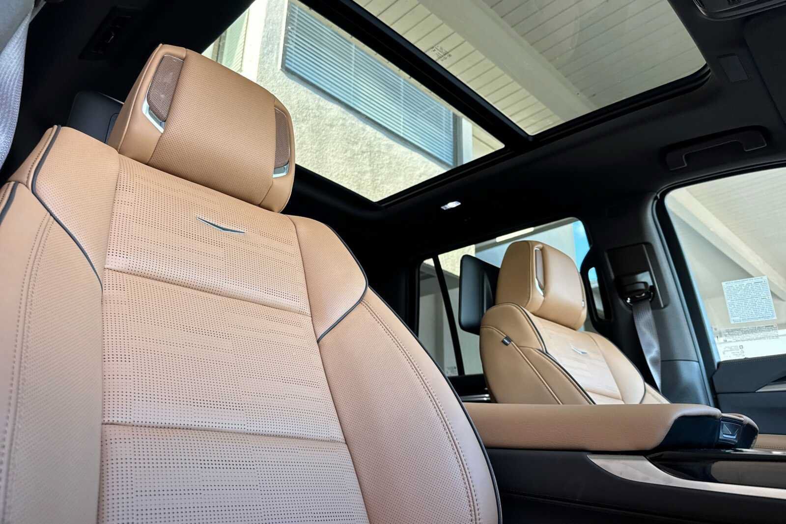 New 2026 Cadillac Escalade Luxury w/ Touring Package AWD/4WD image 50