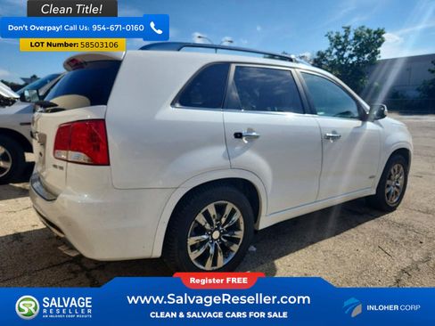 Used 2013 Kia Sorento SX w/ SX Premium Pkg AWD/4WD image 4