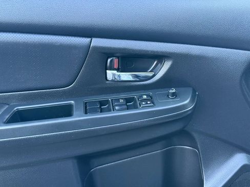 Used 2014 Subaru Crosstrek 2.0i Limited w/ Popular Package #1 image 19