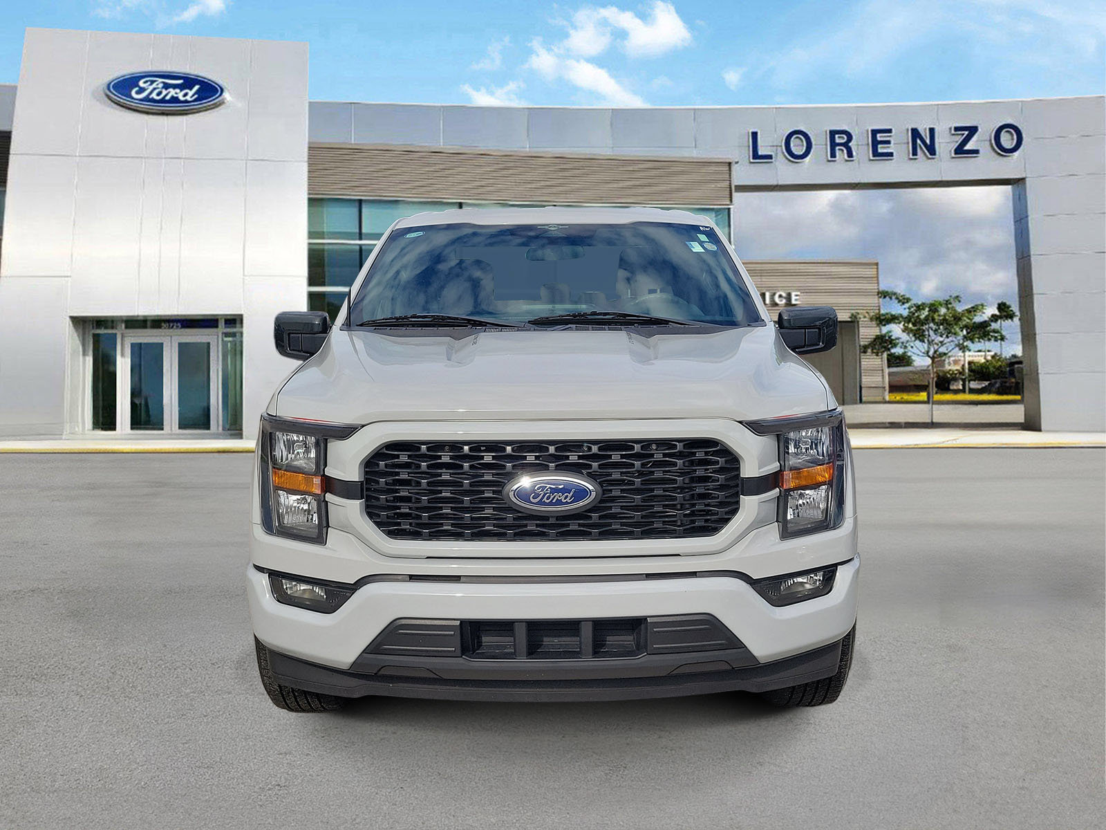 Used 2023 Ford F150 XL w/ STX Appearance Package RWD image 2
