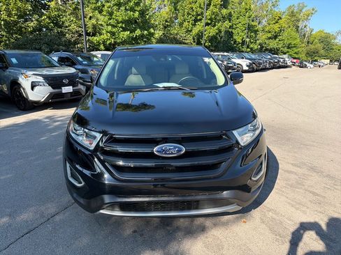 Used 2018 Ford Edge SEL w/ Equipment Group 201A FWD image 8