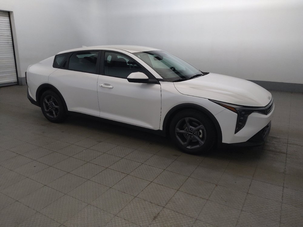 Used 2025 Kia K4 FWD image 11