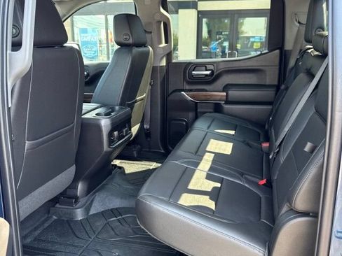 Used 2019 Chevrolet Silverado 1500 LT Trail Boss AWD/4WD image 12