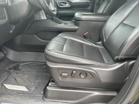 Certified 2021 Chevrolet Tahoe RST RWD image 15