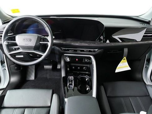 New 2025 Audi Q5 Premium Plus image 19