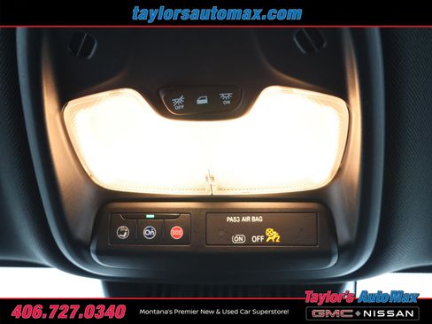 Used 2023 Chevrolet Colorado Z71 w/ Z71 Convenience Package 2 image 27