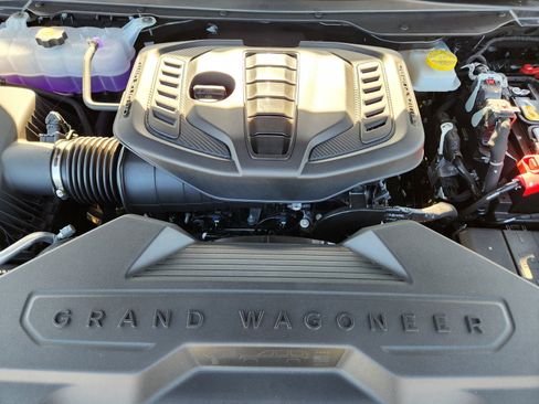 New 2026 Jeep Grand Wagoneer Limited AWD/4WD image 40