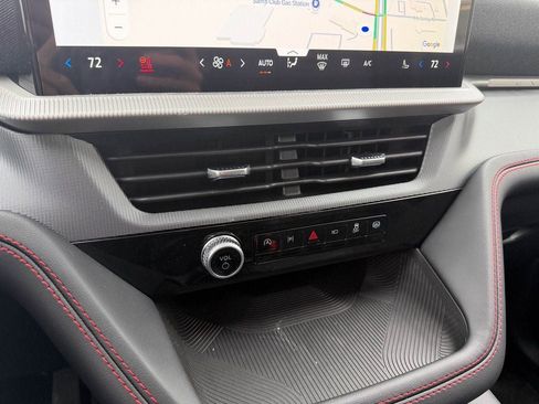 New 2026 Ford Explorer ST-Line w/ ST-Line Street Pack AWD/4WD image 23
