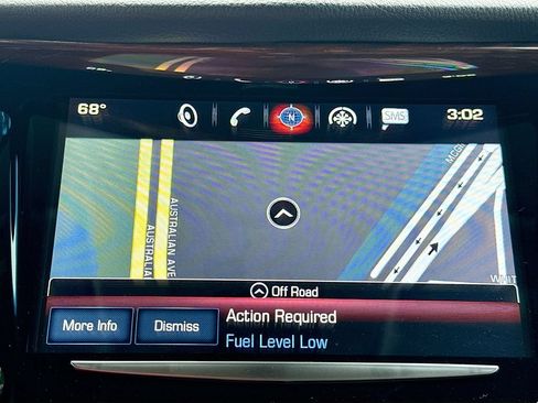 Used 2018 Cadillac Escalade Premium Luxury AWD/4WD image 14