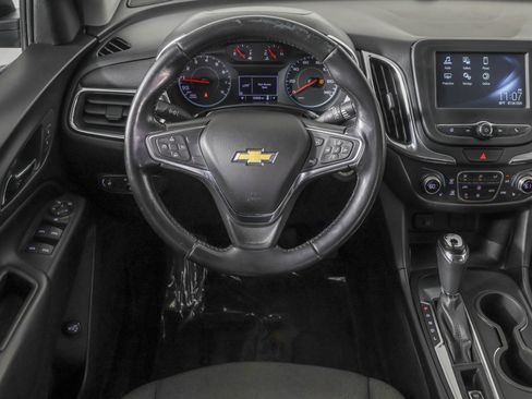 Used 2018 Chevrolet Equinox LT FWD image 36